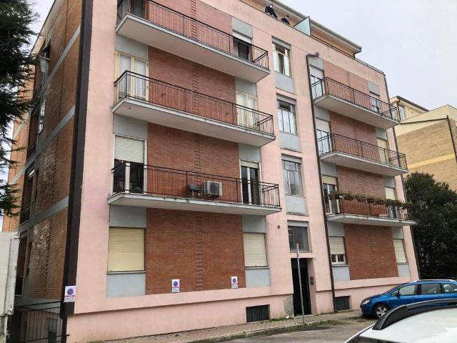 Appartamento in vendita a Fermo FM