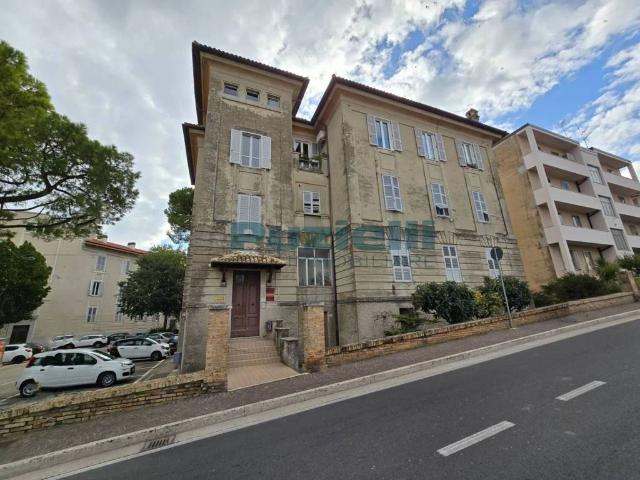 Appartamento in vendita a Fermo FM