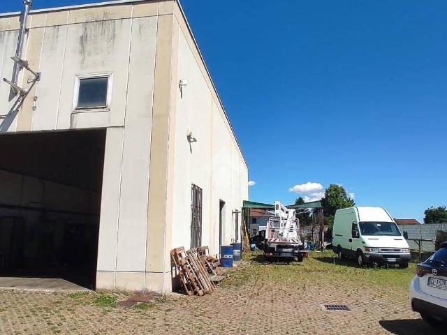 Appartamento in vendita a Ferno VA