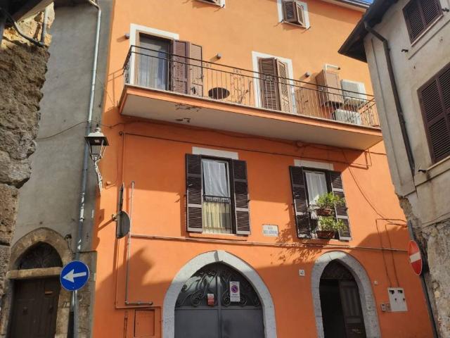 Appartamento in vendita a Ferentino FR