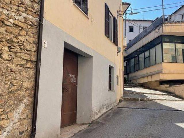 Appartamento in vendita a Ferentino FR