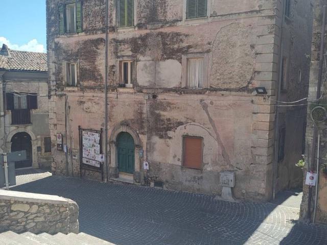 Appartamento in vendita a Ferentino FR