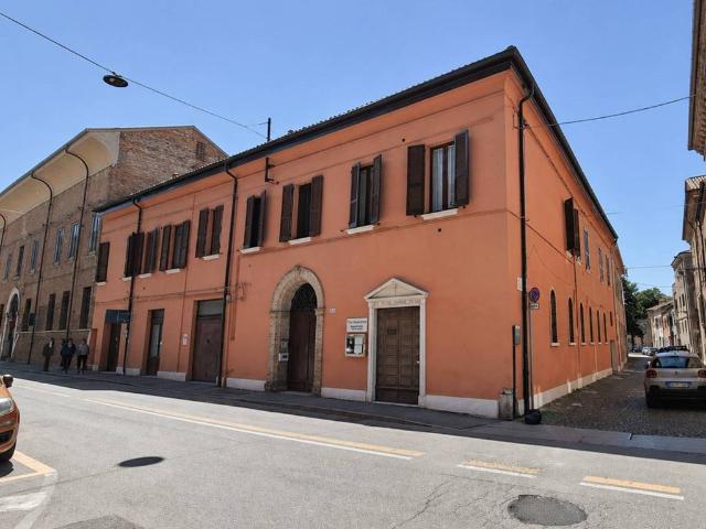 Appartamento in vendita a Ferrara FE