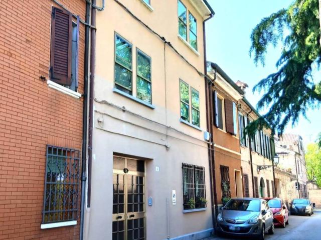 Appartamento in vendita a Ferrara FE