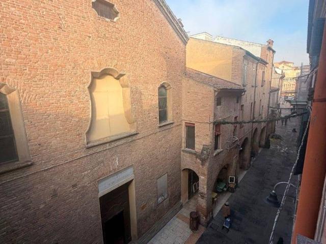 Appartamento in vendita a Ferrara FE