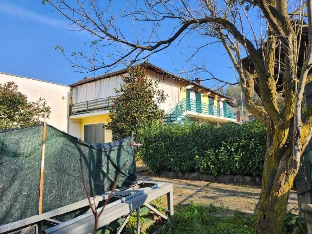 Appartamento in vendita a Ferrere AT