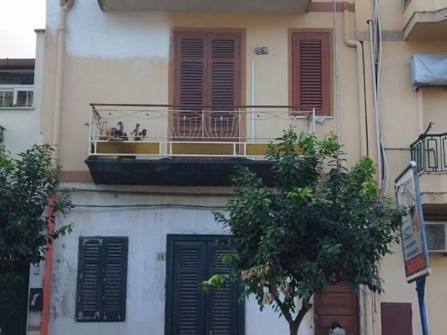 Appartamento in vendita a Ficarazzi PA