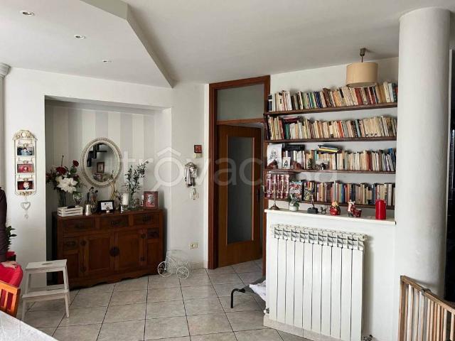 Appartamento in vendita a Fibbiana, Montelupo Fiorentino