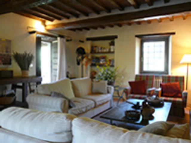 APPARTAMENTO in VENDITA a FIESOLE COMPIOBBI di 3 vani