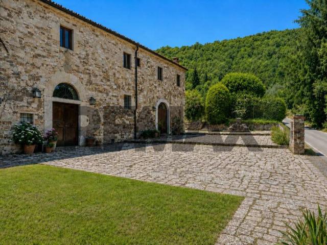 Appartamento in vendita a Fiesole FI