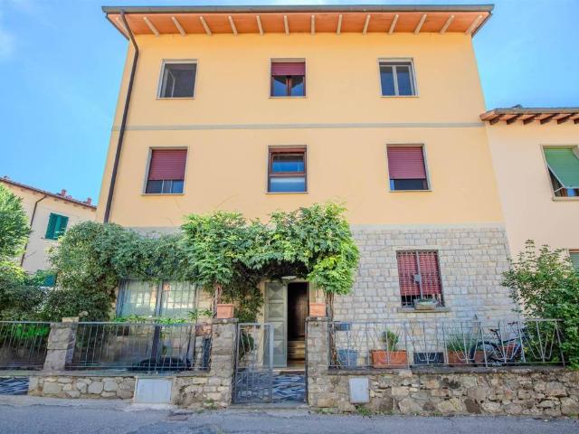 Appartamento in vendita a Fiesole FI