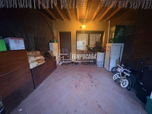 Appartamento in vendita a Fino Mornasco CO