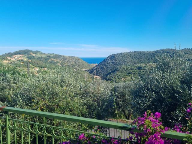 Appartamento in vendita a Finale Ligure