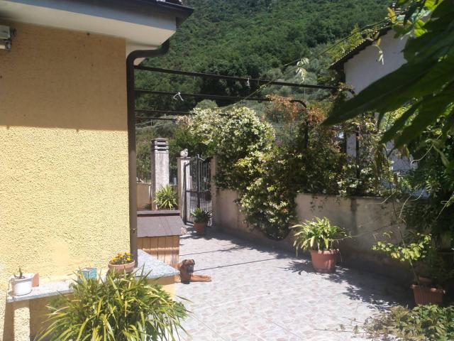 Appartamento in vendita a Finale Ligure, Finalborgo
