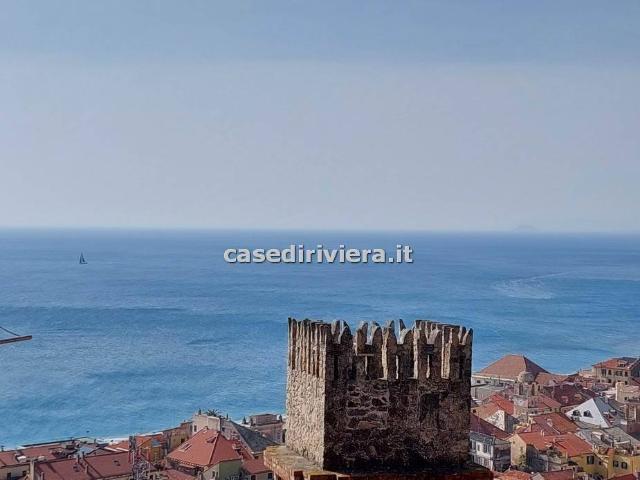 Appartamento in vendita a Finale Ligure SV