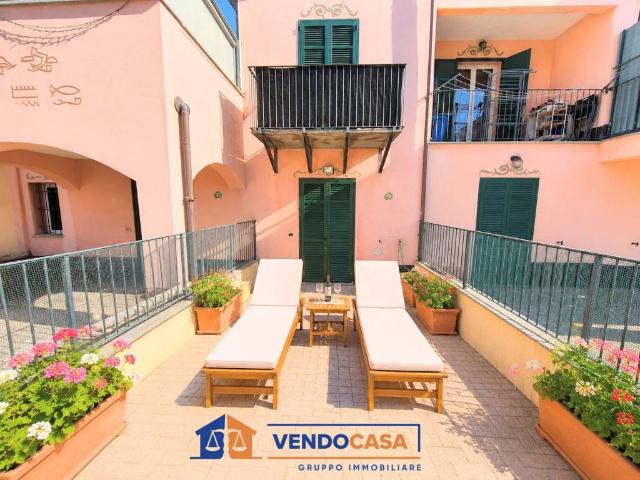 Appartamento in vendita a Finale Ligure SV