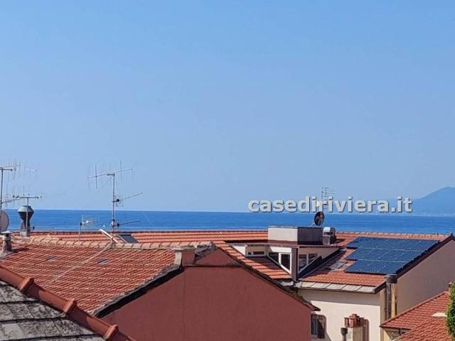 Appartamento in vendita a Finale Ligure SV