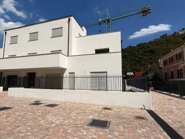 Appartamento in vendita a Finale Ligure SV