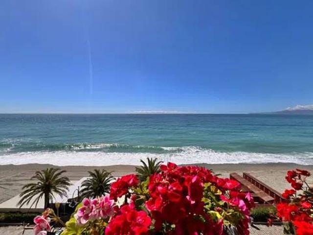 Appartamento in vendita a Finale Ligure SV