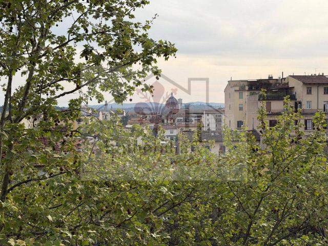Appartamento in vendita a Firenze