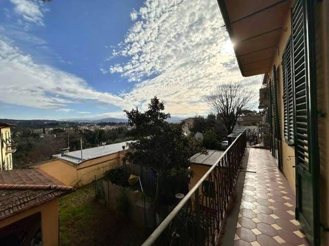 Appartamento in vendita a Firenze