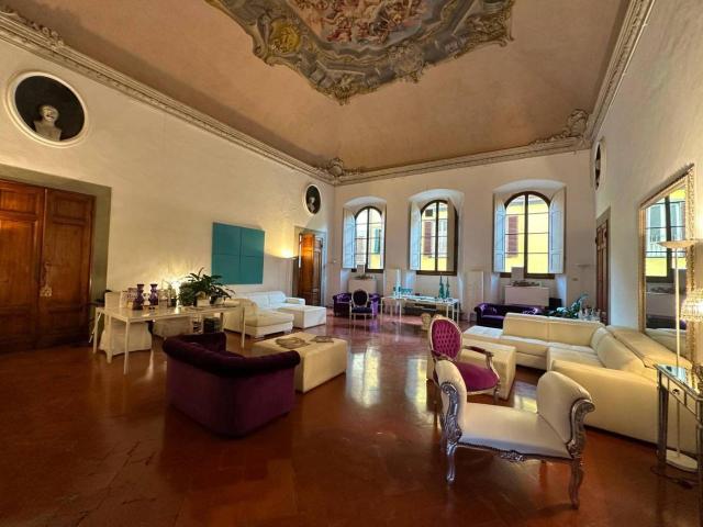 Appartamento in vendita a Firenze