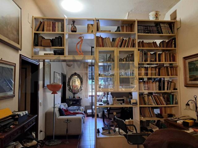 Appartamento in vendita a Firenze