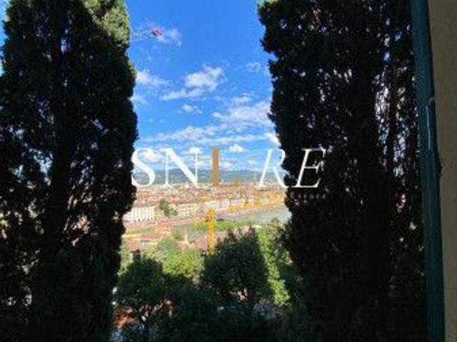 Appartamento in vendita a Firenze