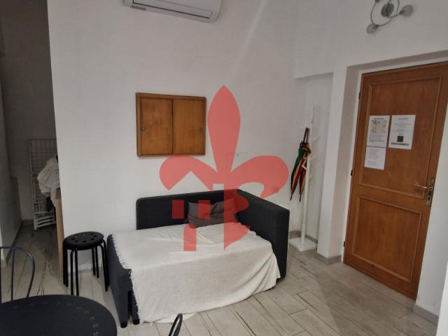 APPARTAMENTO in VENDITA a FIRENZE CAMPO DI MARTE / CURE / COVERCIANO di 4 vani