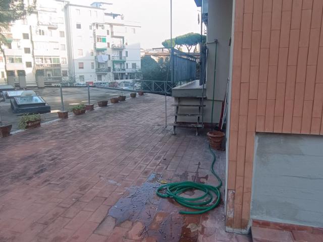 APPARTAMENTO in VENDITA a FIRENZE CASTELLO / SODO / SESTESE di 5 vani