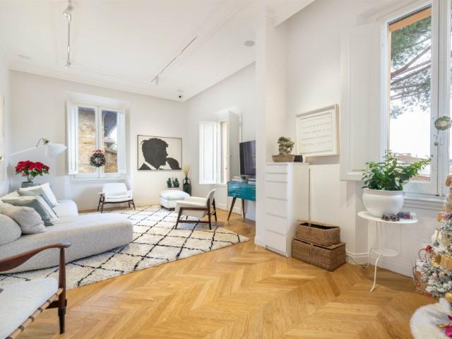 Appartamento in vendita a Firenze, Cure