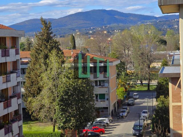 APPARTAMENTO in VENDITA a FIRENZE GAVINANA / EUROPA / FI SUD di 4 vani