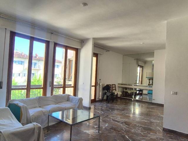 Appartamento in vendita a Firenze FI