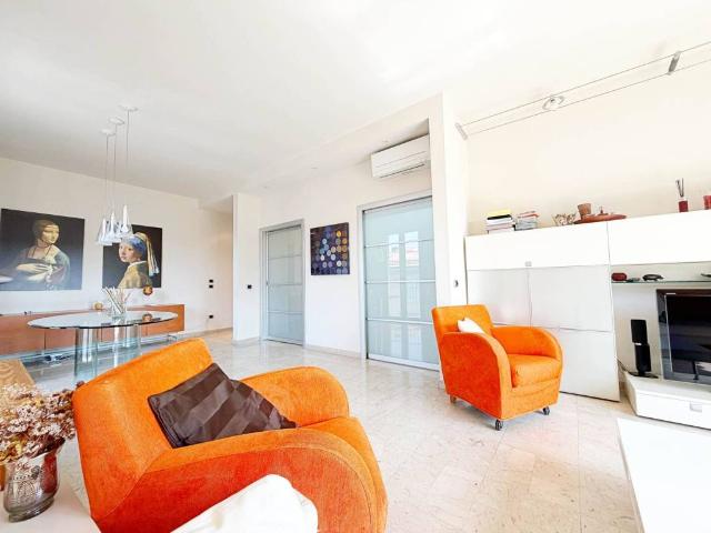 Appartamento in vendita a Firenze FI