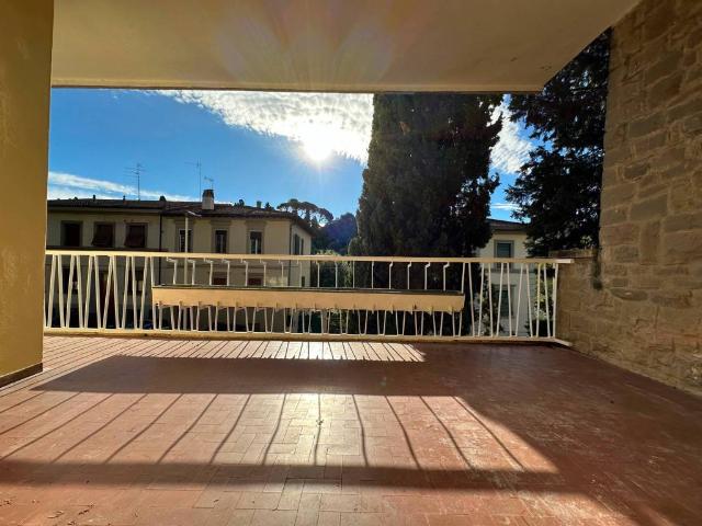 Appartamento in vendita a Firenze FI