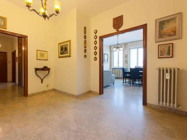 Appartamento in vendita a Firenze FI
