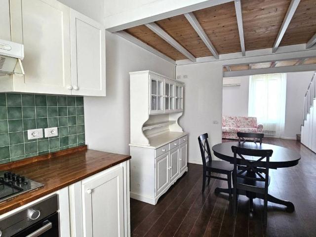 Appartamento in vendita a Firenze FI
