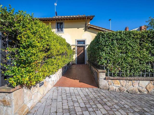 Appartamento in vendita a Firenze FI