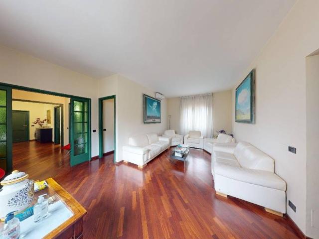 Appartamento in vendita a Firenze FI