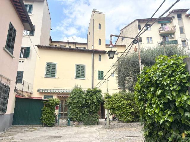 Appartamento in vendita a Firenze FI