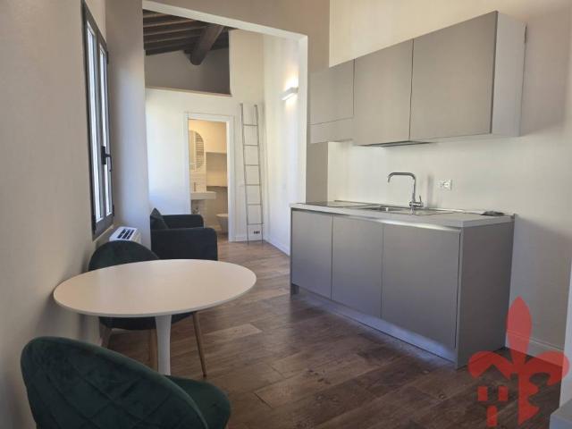 Appartamento in vendita a Firenze FI