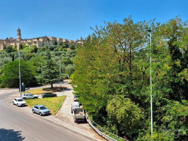 Appartamento in vendita a Firenze FI