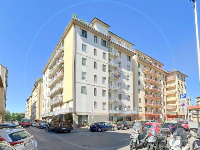 Appartamento in vendita a Firenze FI