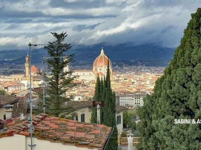 Appartamento in vendita a Firenze FI