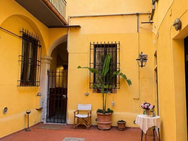 Appartamento in vendita a Firenze FI