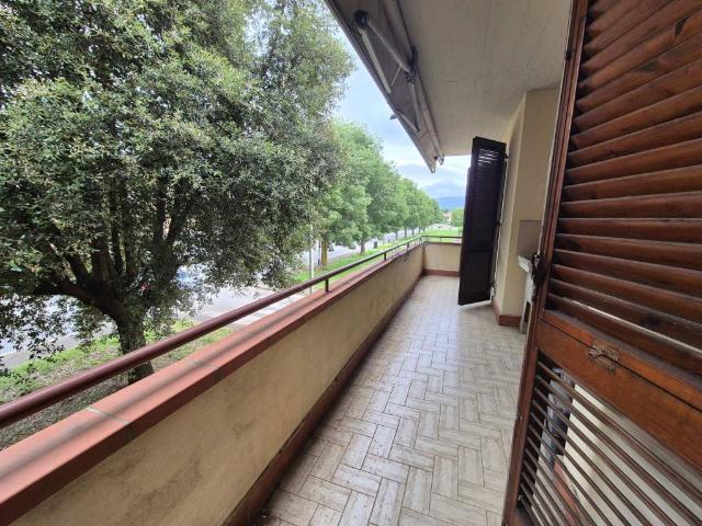 Appartamento in vendita a Firenze FI