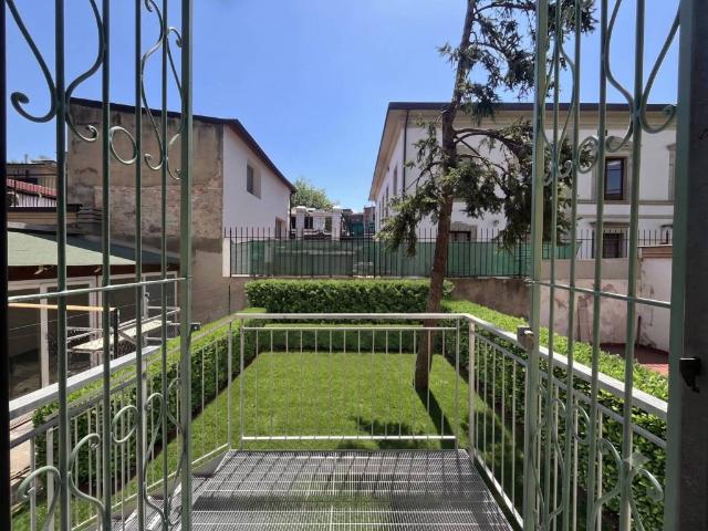Appartamento in vendita a Firenze FI