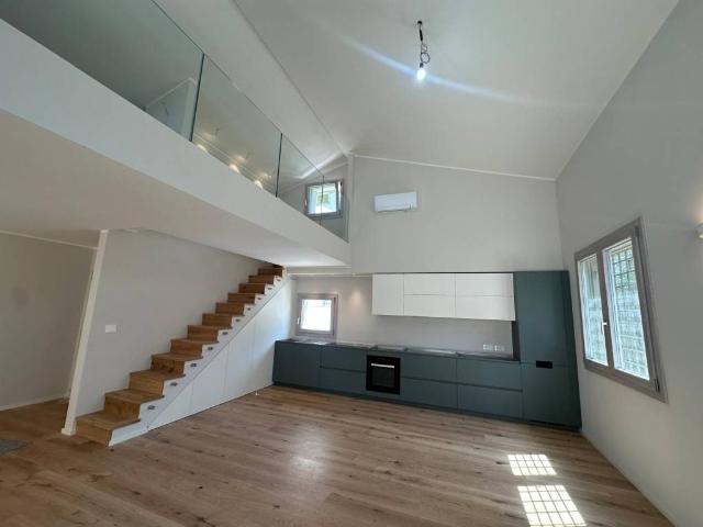 Appartamento in vendita a Firenze FI