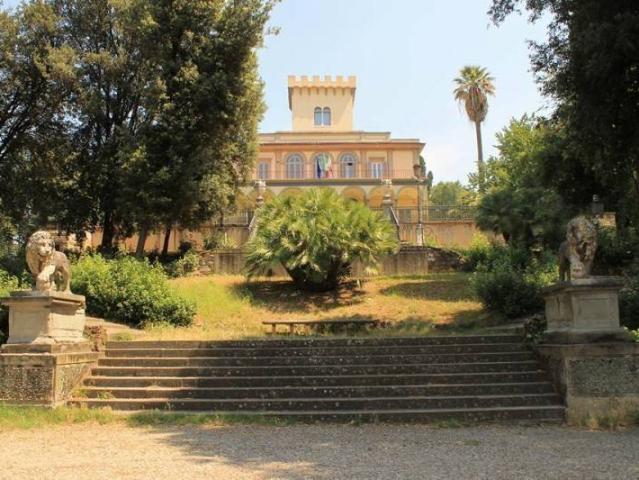 Appartamento in vendita a Firenze FI