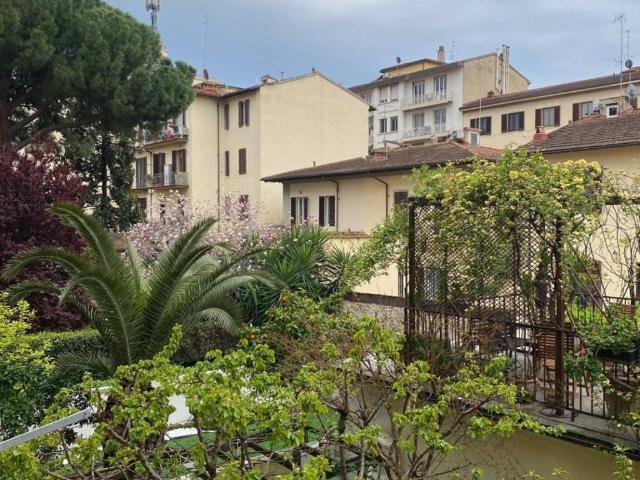 Appartamento in vendita a Firenze FI
